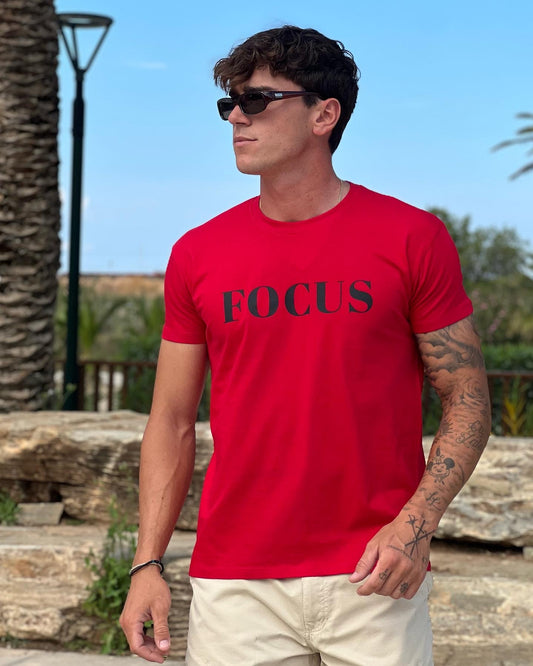 Focus Regular T-Shirt - Red