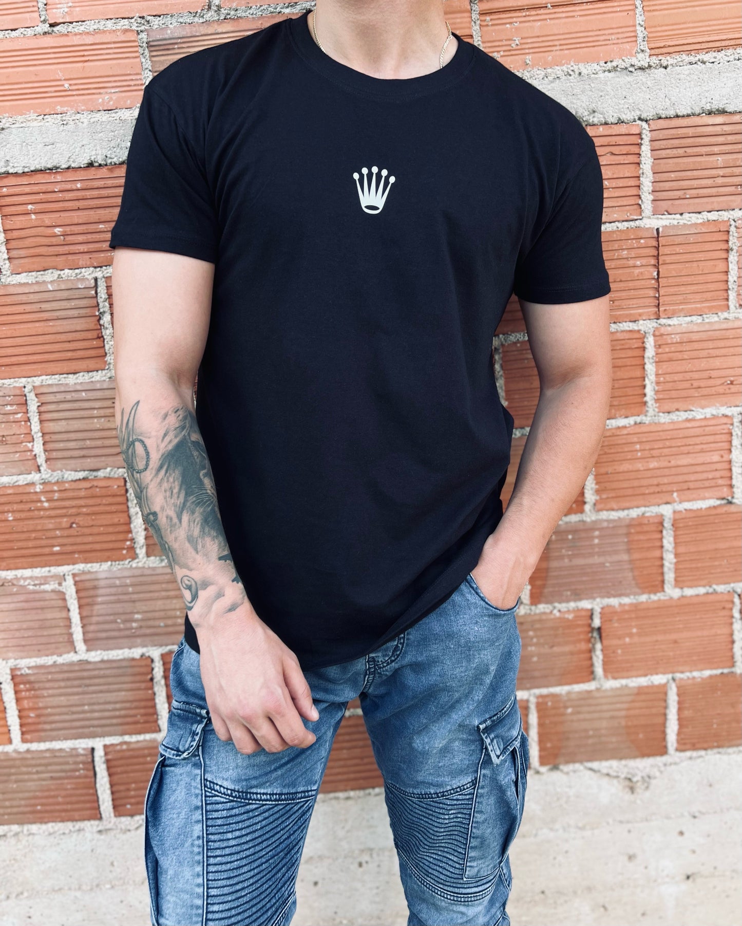 Crown Regular T-Shirt - Black